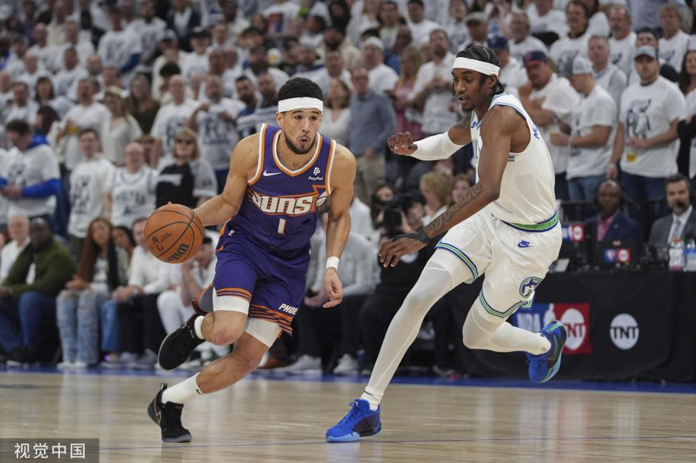 面对高度竞 面对高度竞